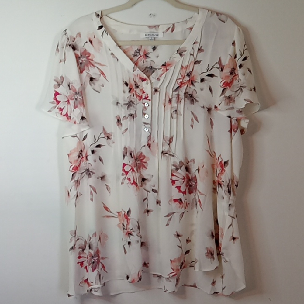 Women top